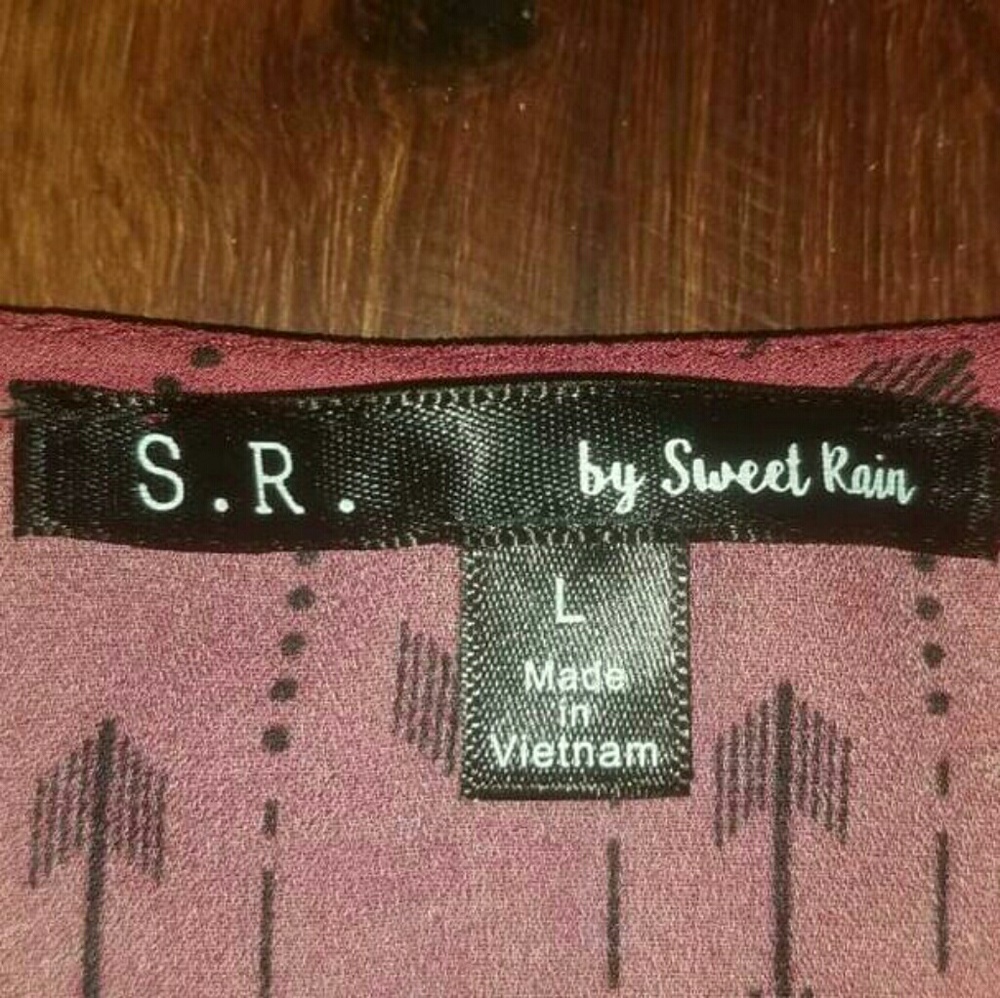 Shirt - Picture 2 of 3